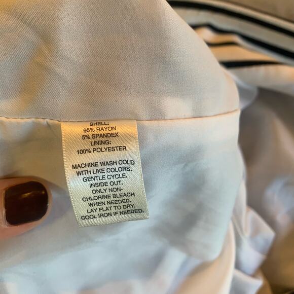 White House Black Market Striped Pencil Skirt Women's 14 Stretchy Slim (0351) - Picture 6 of 10